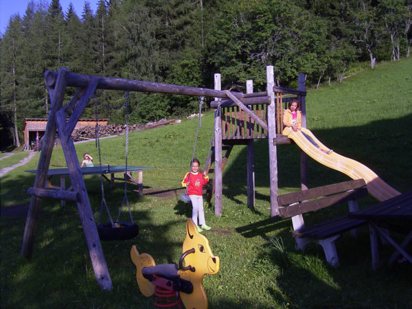 loipoldhof_spielplatz